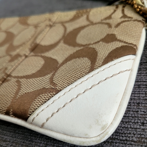 Coach Signature Canvas Wristlet - C Logo - Gently Used - Tan and White - Picture 6 of 10